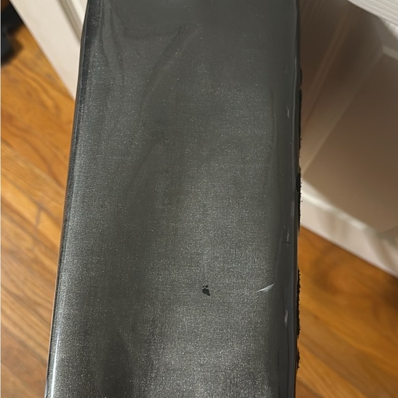 Elegant Black Floral Tote Bag - Picture 6 of 6